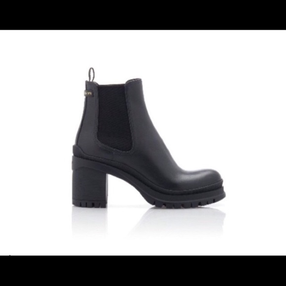 Prada Shoes - NEW PRADA Black Leather Ankle Boots 38.5 8.5
